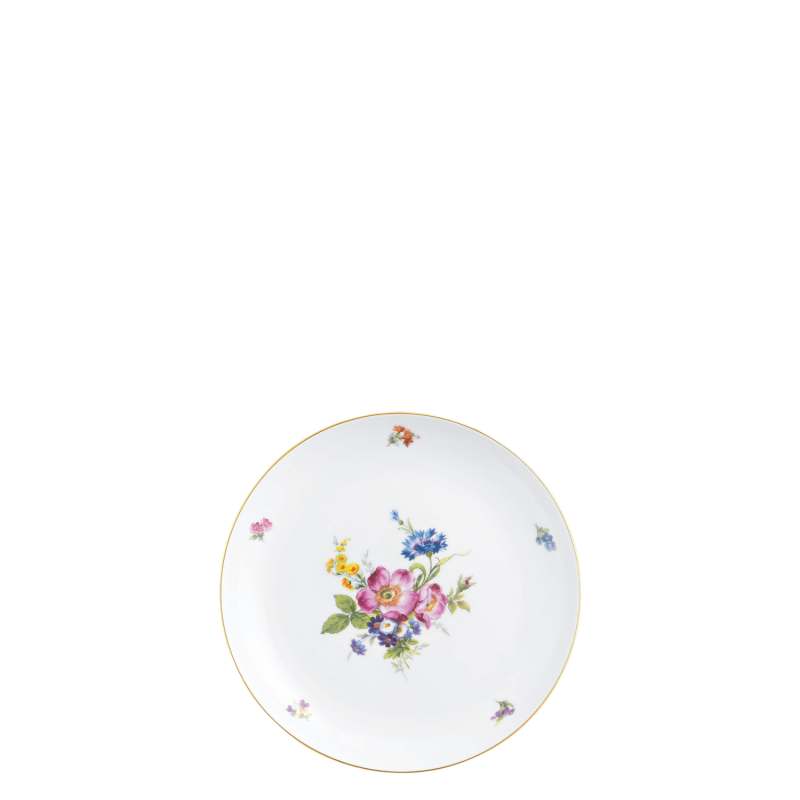 Weiße Porzellantasse mit buntem Blumendekor und goldenen Rändern. Fürstenberg Porzellan.