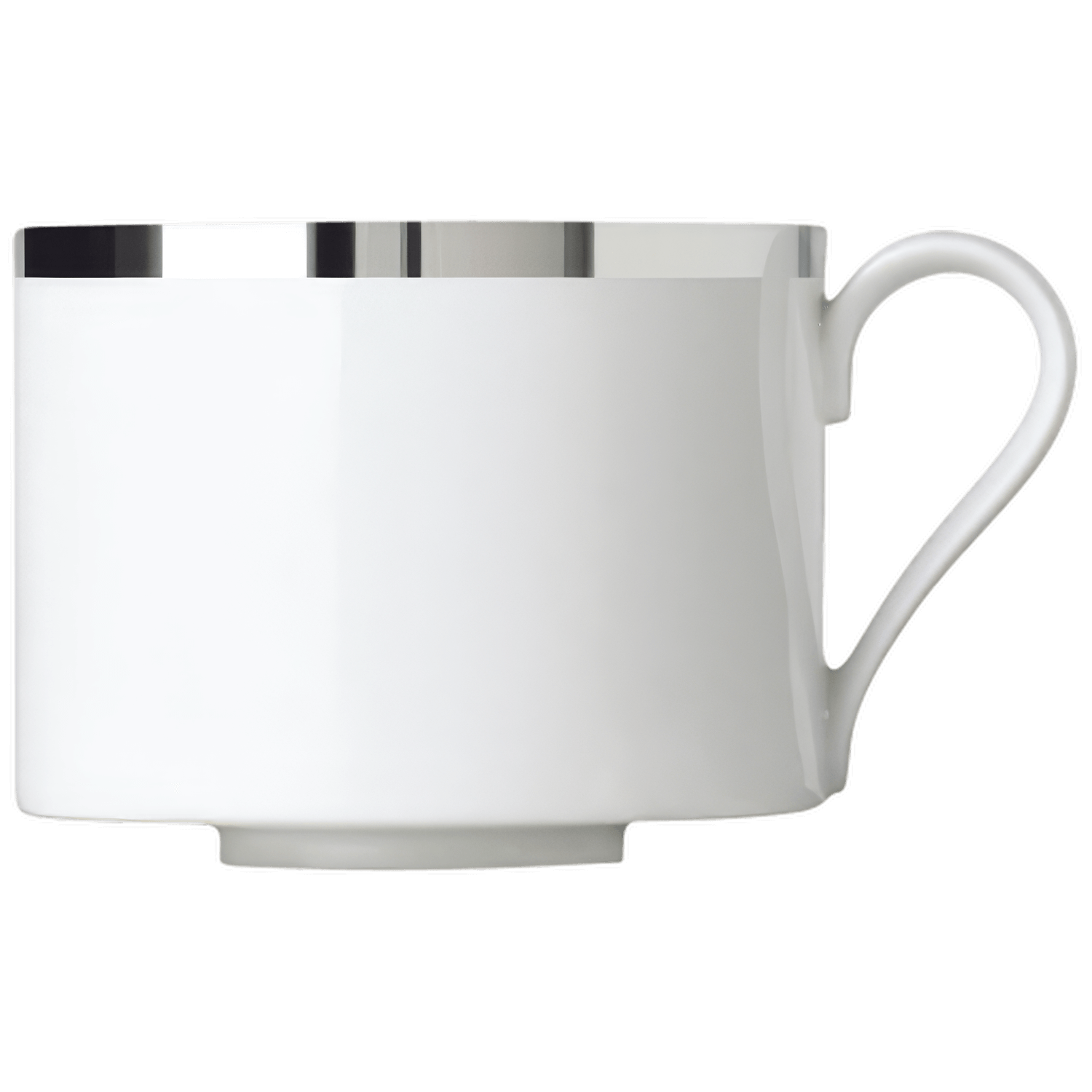 Weiße Tasse mit silbernem Rand, stehend auf heller Fläche. Fürstenberg Porzellan.