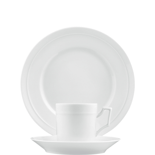 Ein schlichtes, weißes Geschirrset bestehend aus Teller, Tasse und Untertasse. Fürstenberg Porzellan.