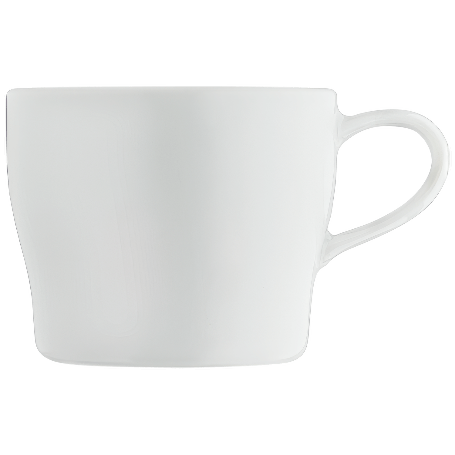 Weiße, schlichte Tasse mit Henkel steht auf weißem Hintergrund. Fürstenberg Porzellan.